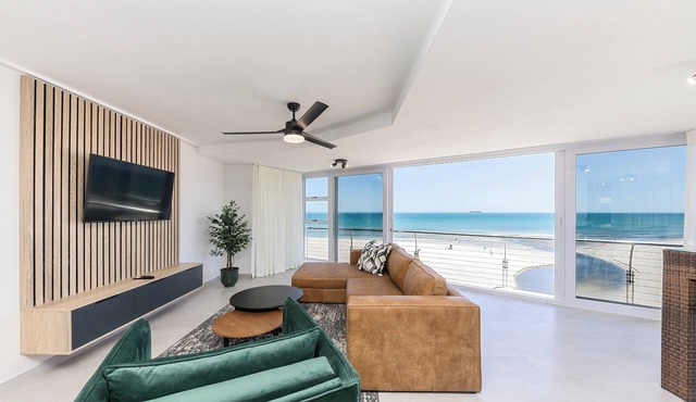 Lagoon Beach Retreat | Ocean Views | Communal Pool