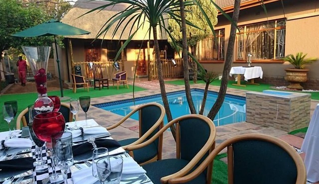 Lauren Palace Guest House