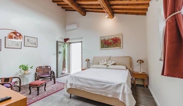 Le Fonti - Sasso: large and bright