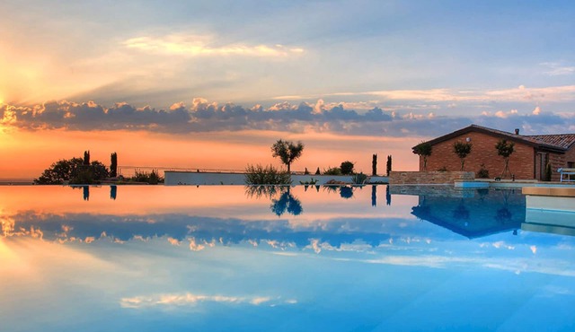 Le Orchidee Luxury Country Villa with pool just minutes from the Riviera