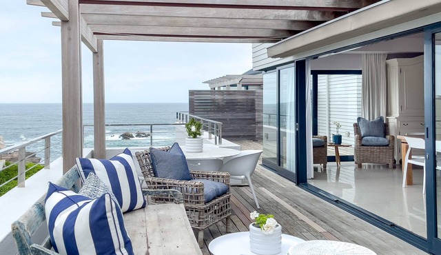 Le Paradis Penthouse Apartment