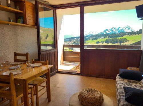 Le Petit Balcon des Cimes, vue montagne & cocon, les Saisies