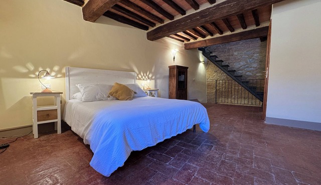 Le Ripe di Terricciola - historic Tuscan apartment in the heart of the village