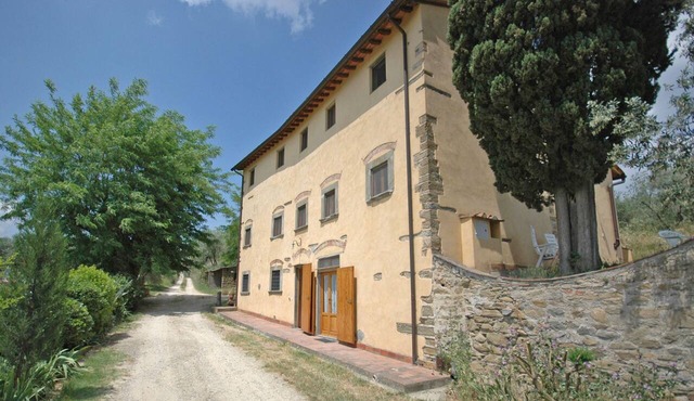 Le Vasche 2 - Apartment with pool