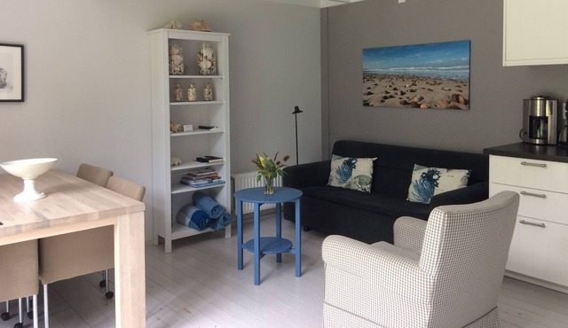 LELYMARE, APARTMENT DE SCHELP