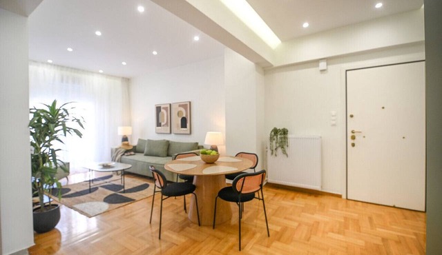 LIV - Marvelous Apartment Near Acropolis