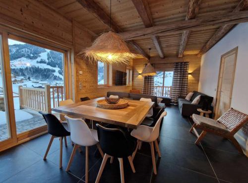 Lodge alpin chaleureux, 4 chambres, 10 pers, parking, terrasse, Arêches-Beaufort - FR-1-342-330