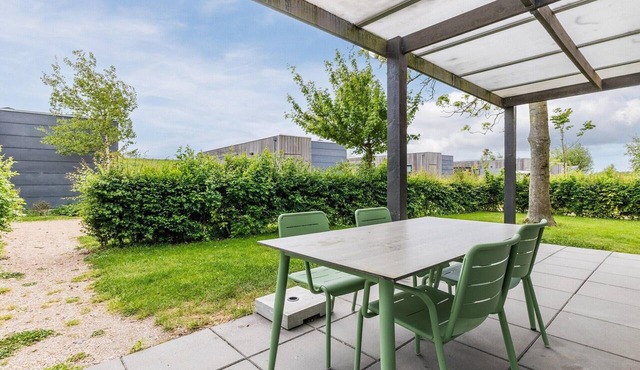 Lodge by Markermeer near Hoorn