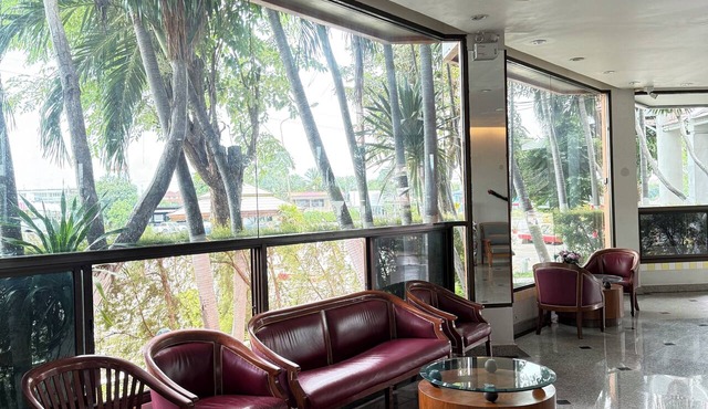 Lopburi Residence Hotel