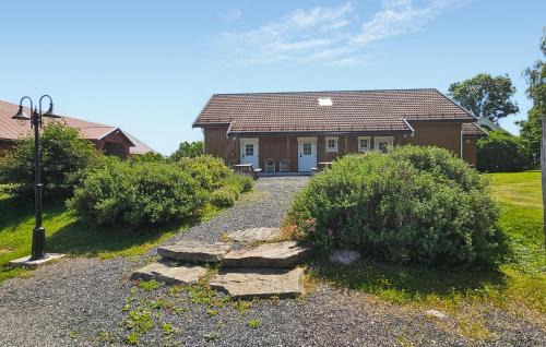 Lovely Apartment In Sperrebotn With Wifi