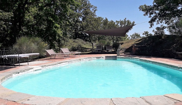 Lovely apartment in villa for 4 guests with WIFI, pool, patio, panoramic view and parking
