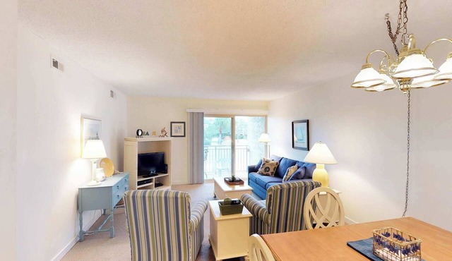 Lovely villa with central AC, and easy beach access