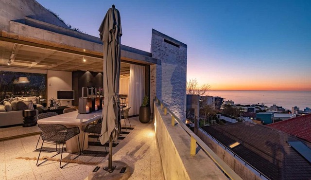 Luna Azul Penthouse - Ultra luxury in Sea Point
