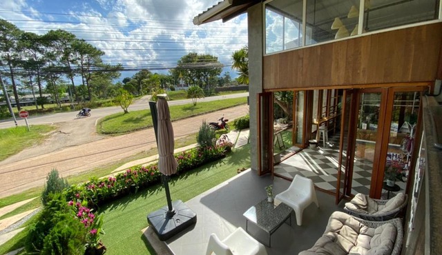 Lux Homestay