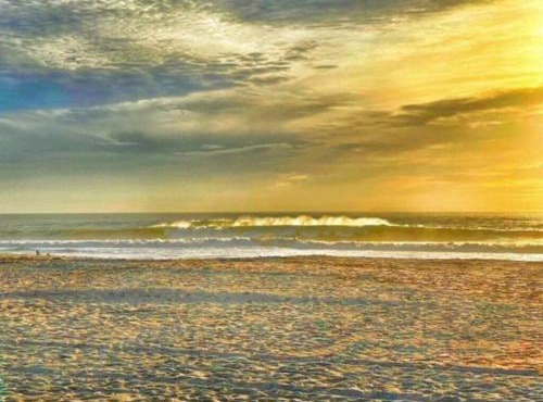 Luxe Beachside Escape Near Channel Islands