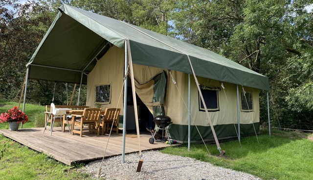Luxe Safaritent, Midden in de Natuur