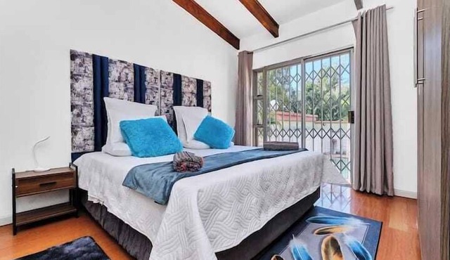 Luxurious Oasis home in Sandton with inverter