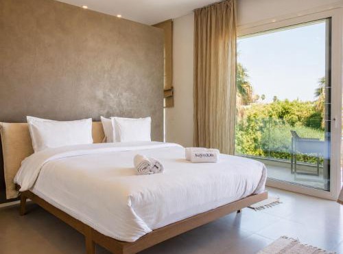 Luxurious Villa Rental in Tunis with Private Indoor Pool