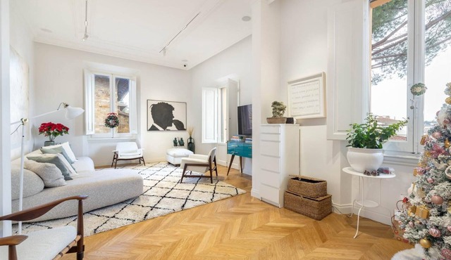 Luxury 3-bedroom Villa Apartment with AC in Firenze
