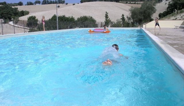 Luxury air conditioned apartment with swimming pool and tennis court