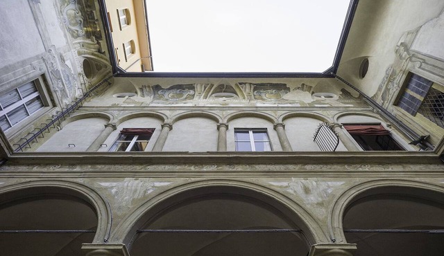 Luxury apartment in an 18th century building, very central but quiet