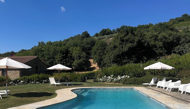Luxury apartment with a view in Chianti Rufina
