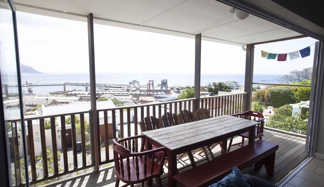 Luxury Coastal self-catering Living with Unforgettable False Bay Views.