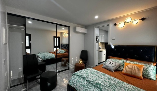 Luxury Executive Ensuite in ACT
