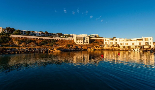 Luxury Hillside Unit | Balcony | Pool
