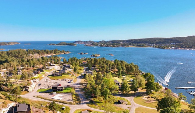 Luxury island vacation for the whole family by the fjord