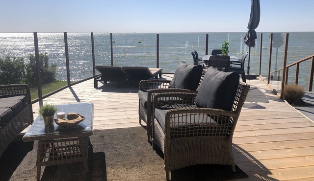 Luxury ***** Vacation Chalet Markermeer Bovenkarspel directly on the Markermeer