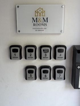 M&M Rooms