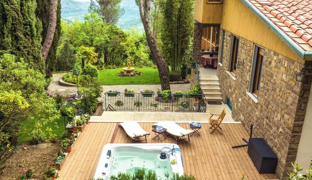 Majestic Villa in Hills of Florence with Gardens Gym Jacuzzi and Sauna