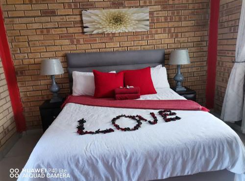 Makanyaneng Guest Lodge