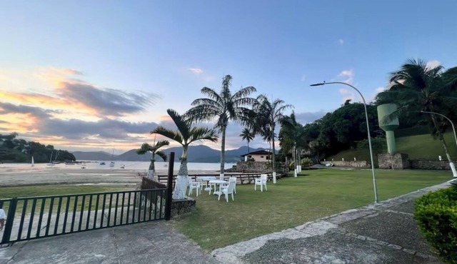 MAR ANGRA HOUSE