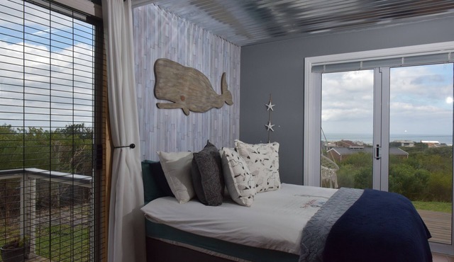 Marvelous 1 Bedroom apartment with WiFi in Betty's Bay, Western Cape,