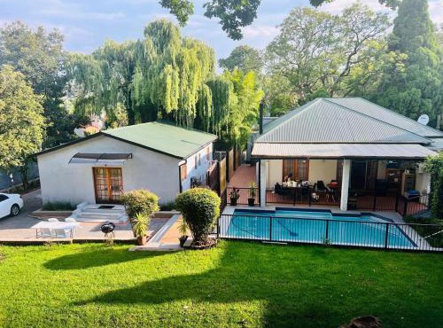 Melville koppies view guest house