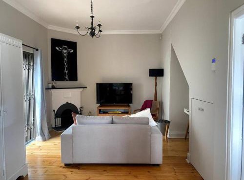 Milner Cottage: Digital Nomad Oasis