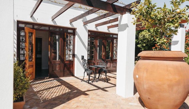 Mitre's Edge Vineyard Studio