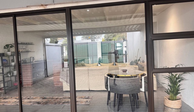 M’Khaya , your home away from home , close to all amenities in Johannesburg