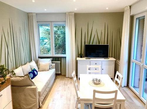 Modern 90sqm Apt - Ideal Base for Parma & Modena