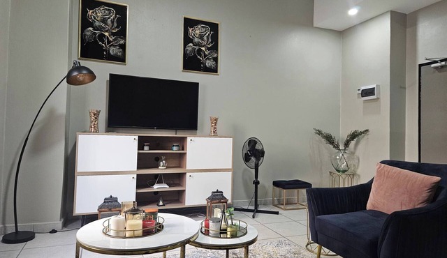 Modern and cozy 1BR unit at The Bolton Rosebank
