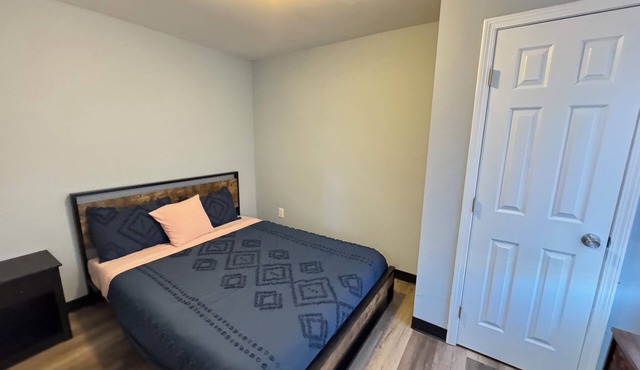Modern Cozy 2BR Apartment in DC