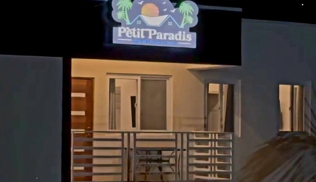 Modern Luxury 2-bedroom Villa