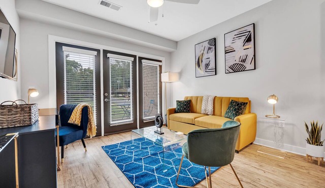 Modern Luxury ☞ King Bed ☞ 1BR in Plaza Midwood