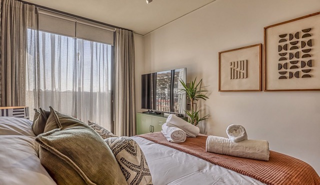 Modern One Rosebank Studio Apartment 456