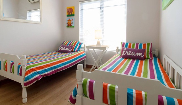 Modern Shabby Chic 2 bedroom apartment