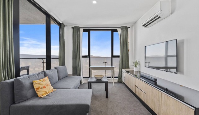 Modern & Stylish Living in Gungahlin