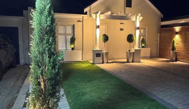 Montbleu 3 Bed 3 Bath House in 24/7 secure Estate