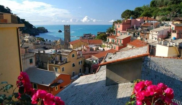 Monterosso Al Mare: apartment in the historic center a stone's throw from the sea